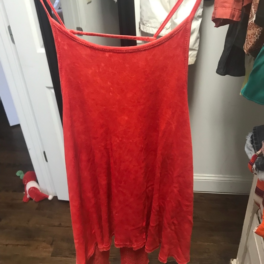 Red tank